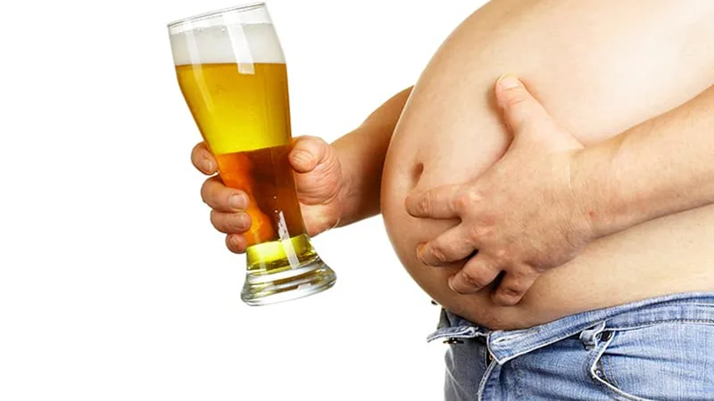 Ngoài ăn uống, người mỡ máu cao cần tránh ít vận động, thức khuya, rượu bia và tự ý ngừng thuốc.