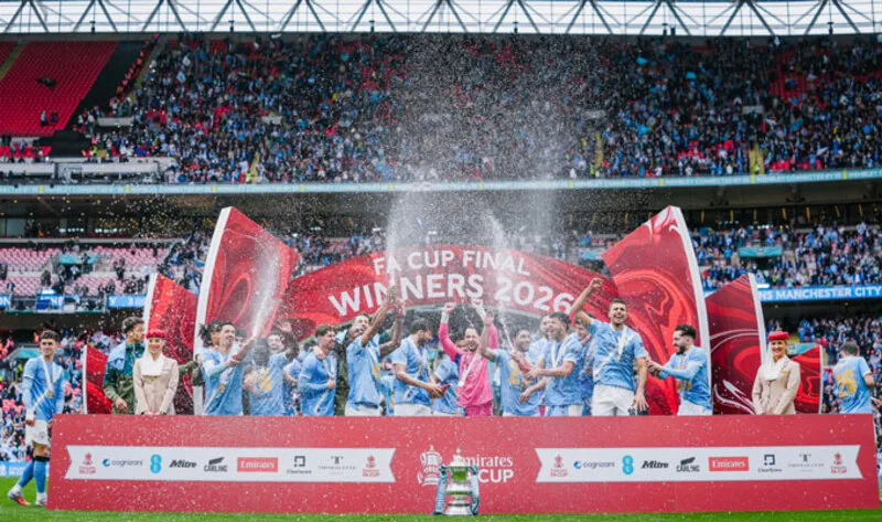 Các trận chung kết FA Cup, League Cup, Community Shield và play-off thăng hạng đều góp phần tạo nên vị thế đặc biệt của Wembley.